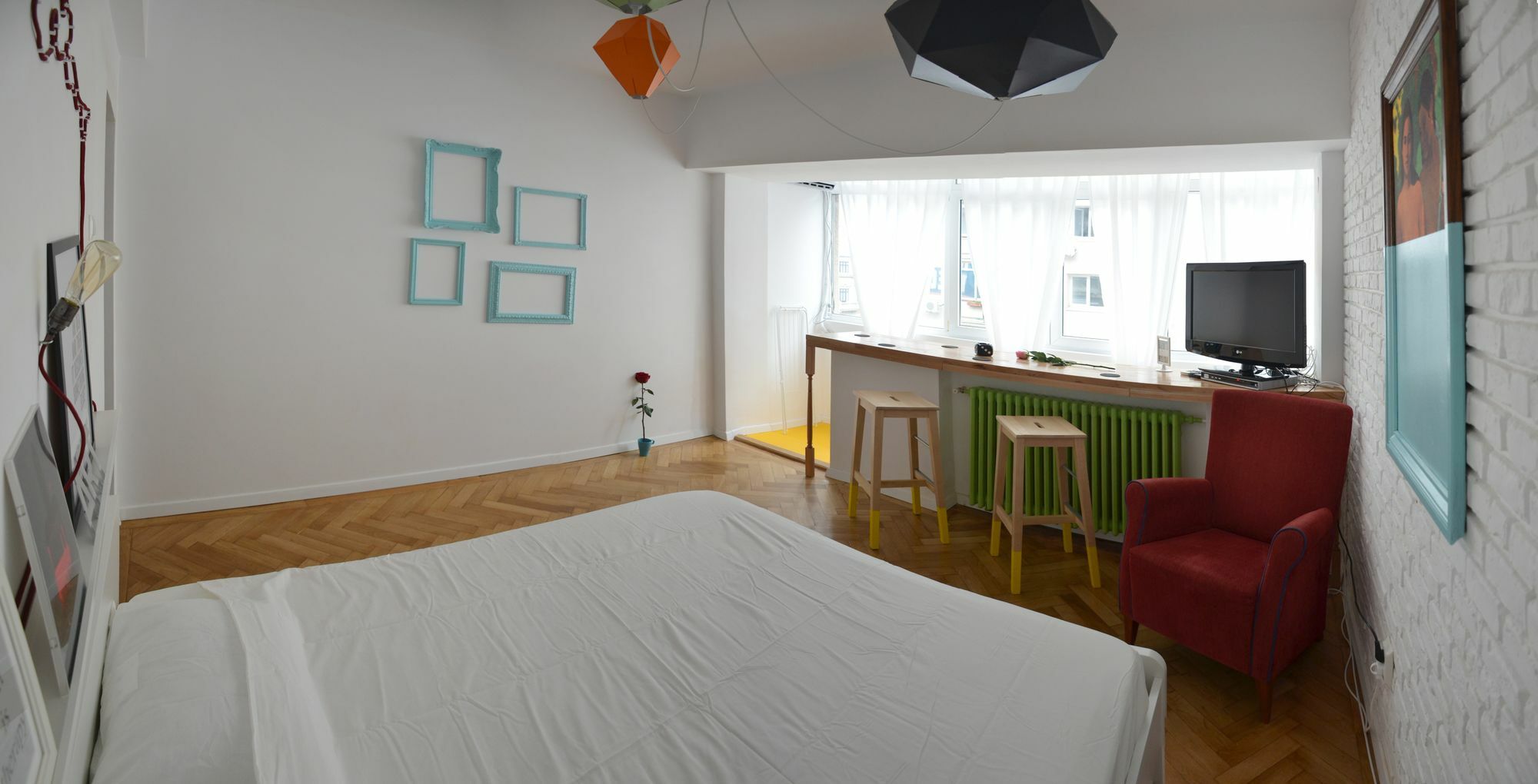 Art Studio By Feels Like Home Bukares Bagian luar foto